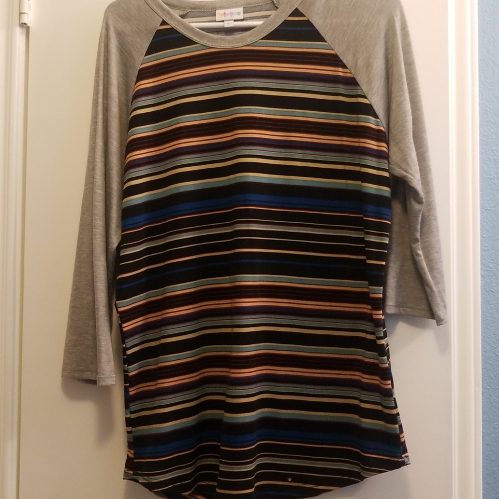Lularoe Randy Tee